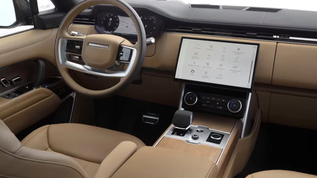 سيارة رينج روفر 2023 L460